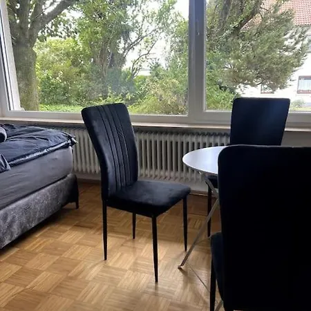 Wooddesign Netflix Box Spring Apartment